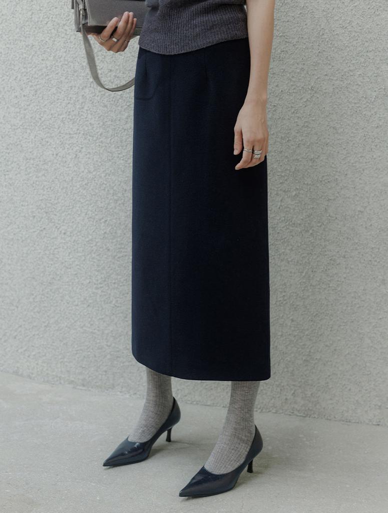 Memua Cielo Wool Midi Skirt (Camel Beige)