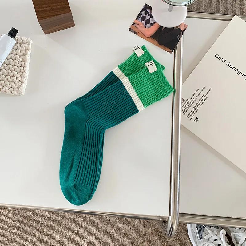 Fashionable and versatile Contrast colored socks women's high top pile up socks Korean version of spring/summer cotton socks