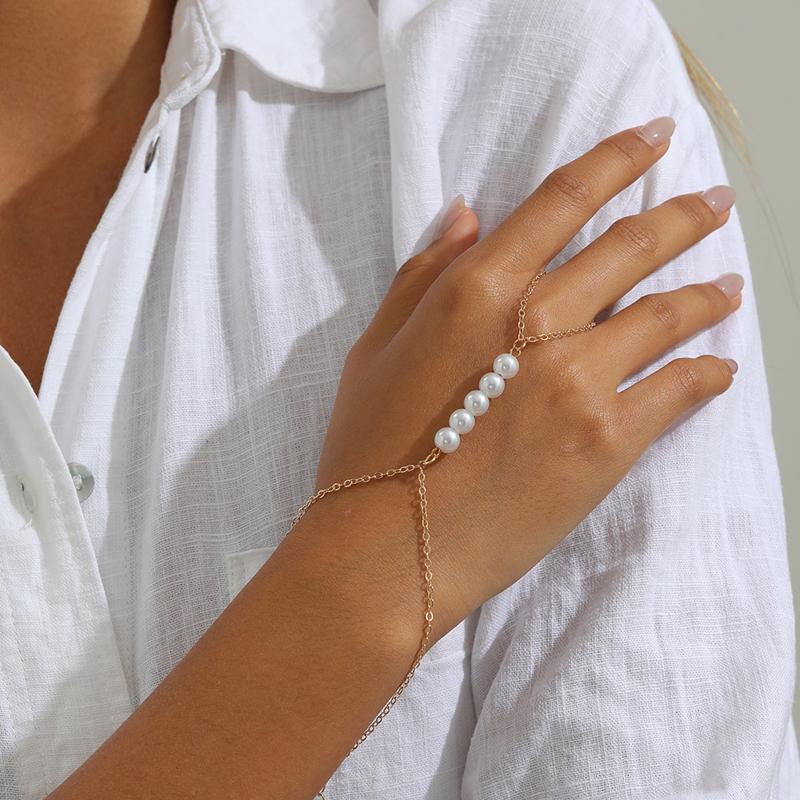 New Simple Pearl Finger Bracelet for Women Exquisite Sweet Beaded Bracelet Boho Casual Hand Chain Vintage Versatile Jewelry Gift