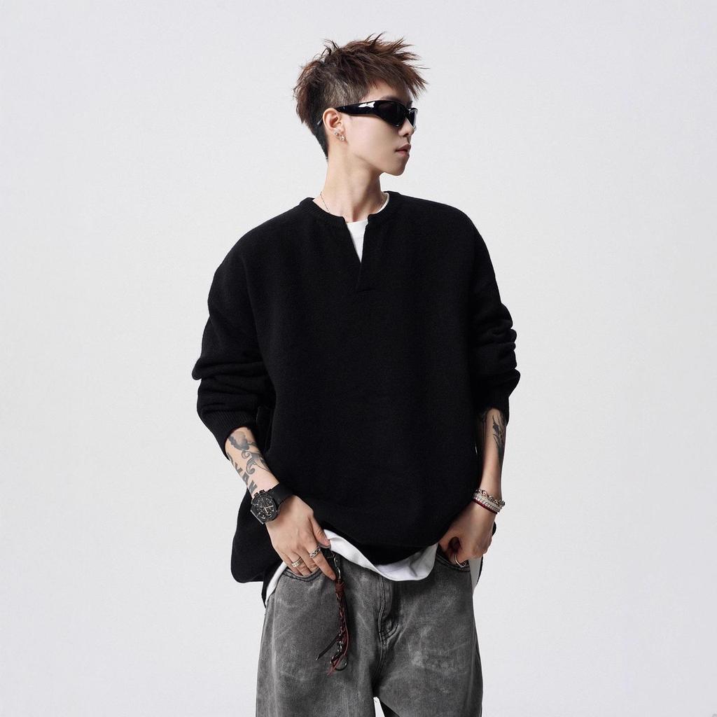 Korean V-Neck Knit Sweater for Men & Women - Autumn/Winter High Street Retro Style