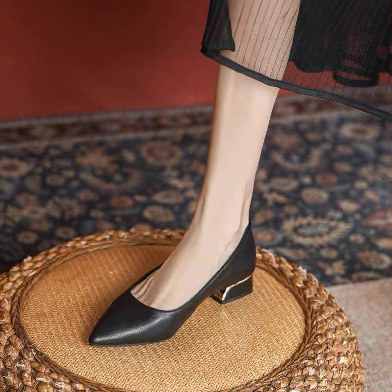 Pointed thick heel high heels women s leather shoes temperament work work shoes professional single shoes women s shoes 34