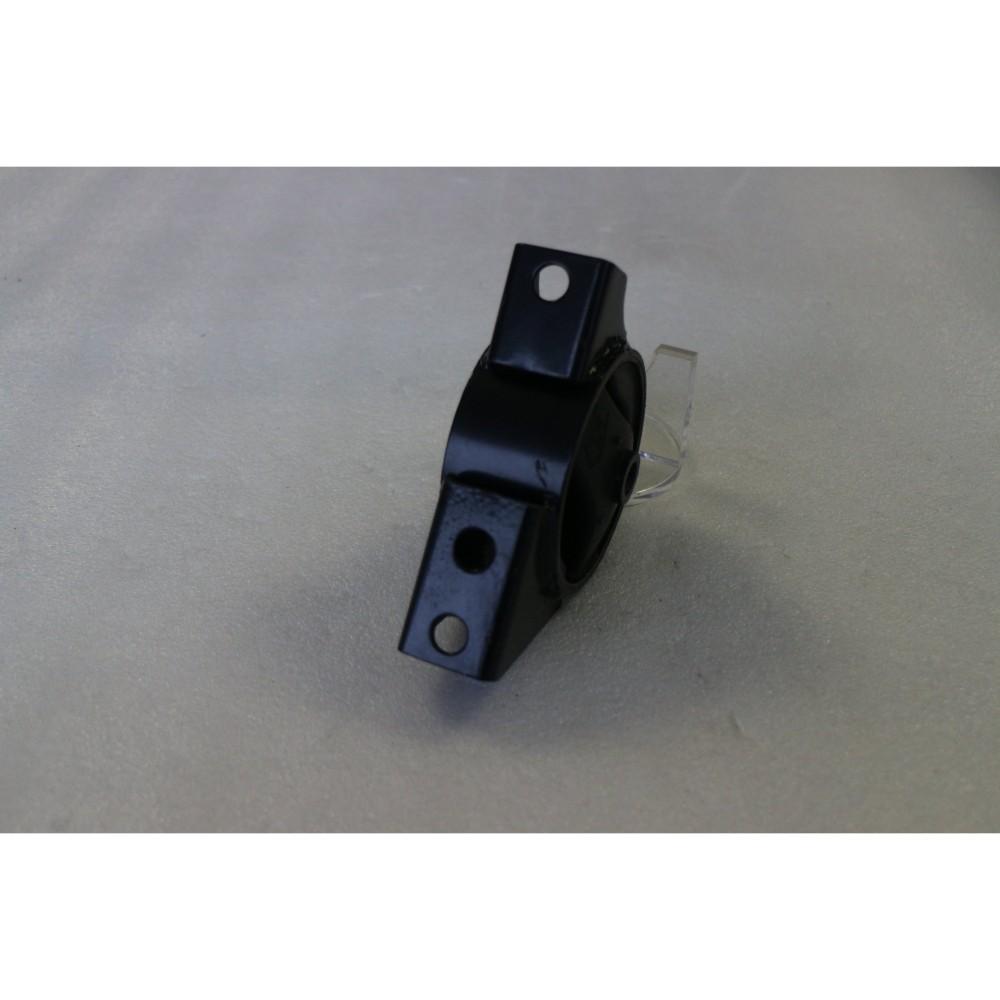 1X Rear Engine Mount Motor Mount 11320-4M400 Fit for Nissan Pulsar Almera Sunny N16 AD Van Y11