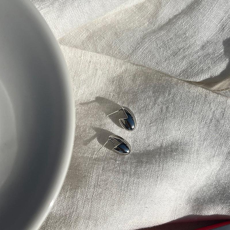 Trendy Metal Bean Stud Earrings: Simple, Versatile & Fashionable for Women.