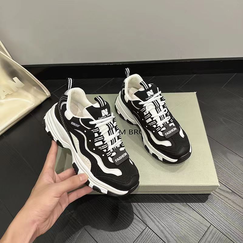 D'lites Frühling Neue Plateau Muffin Füße Kleine Dad Schuhe Höhenerhöhend Retro Lässig und Leichter Sneaker Damen