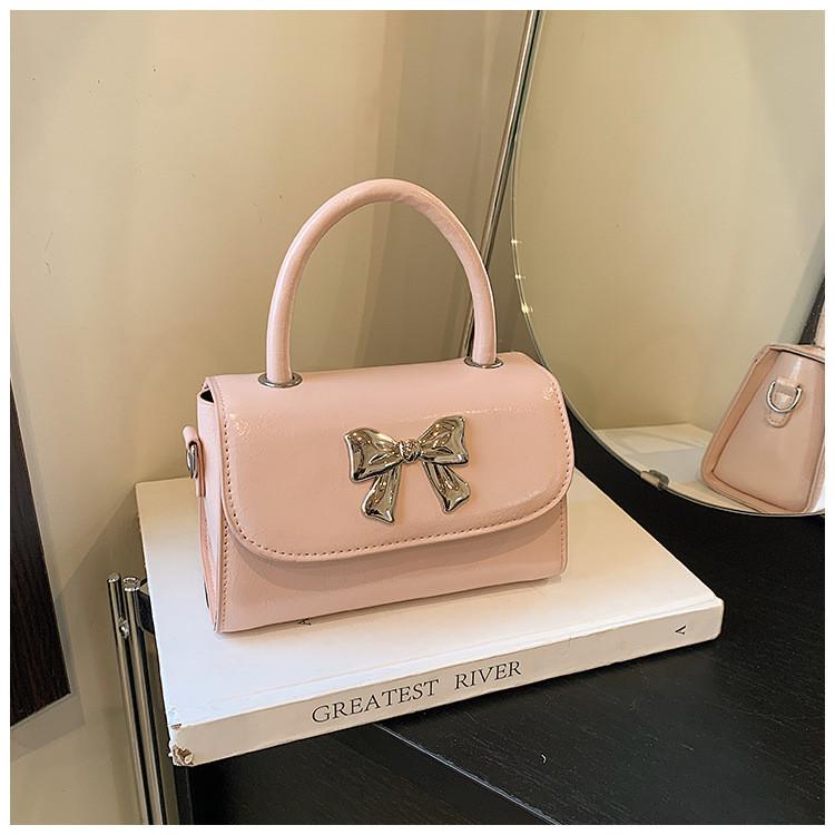Minimalist Pu Mini Shoulder Bag With Butterfly Knot Design For Casual Daily Use