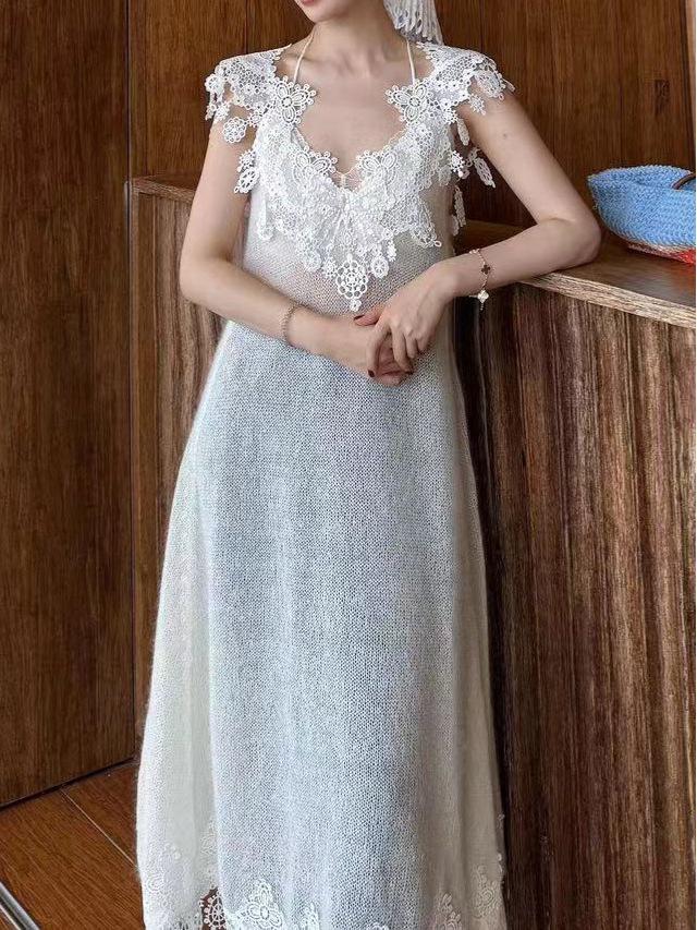 Urban Wave Beige Mohair V-Neck Lace Camisole Dress - Spring Collection
