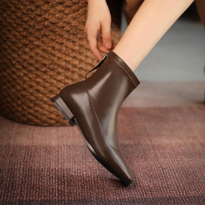After autumn and winter, zipper square head medium boots, new low-heeled large-size women's boots, square heel comfortable Korean version of wome