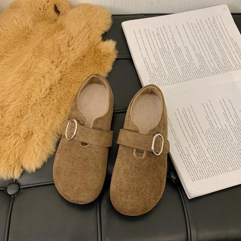 Retro suede single shoes women's winter new soft-soled flat bottom with skirt Doudou shoes Mary Jane