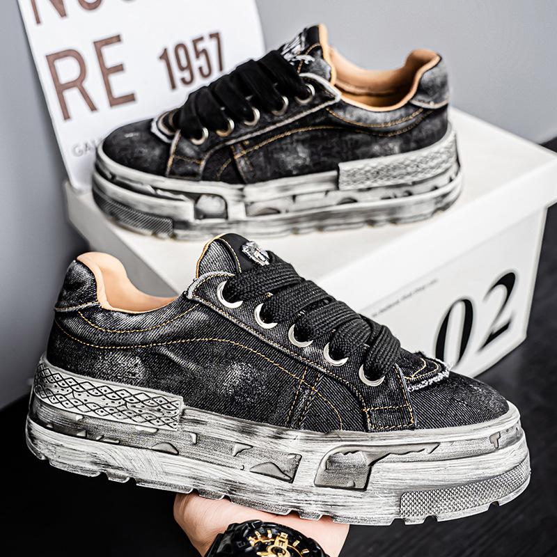 Brudne buty męskie starego stylu dżinsowe płócienne niemieckie buty treningowe codzienne na żywo sportowe buty taty niszowy design modne buty