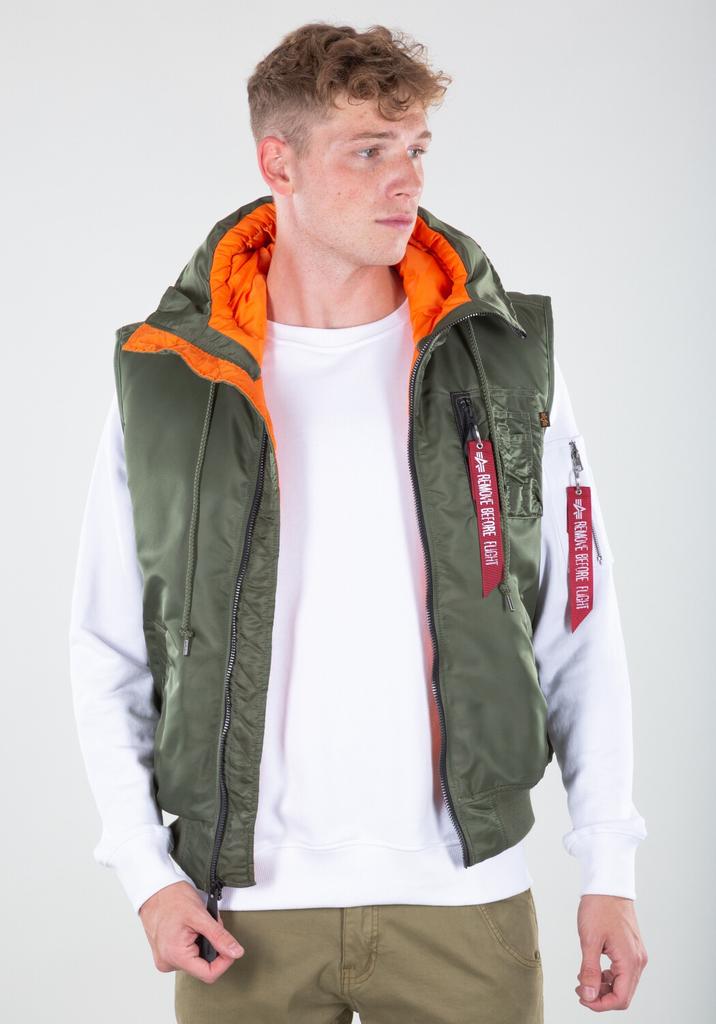 Зимняя куртка Alpha Industries Hooded MA-1 Vest (178132) sage green