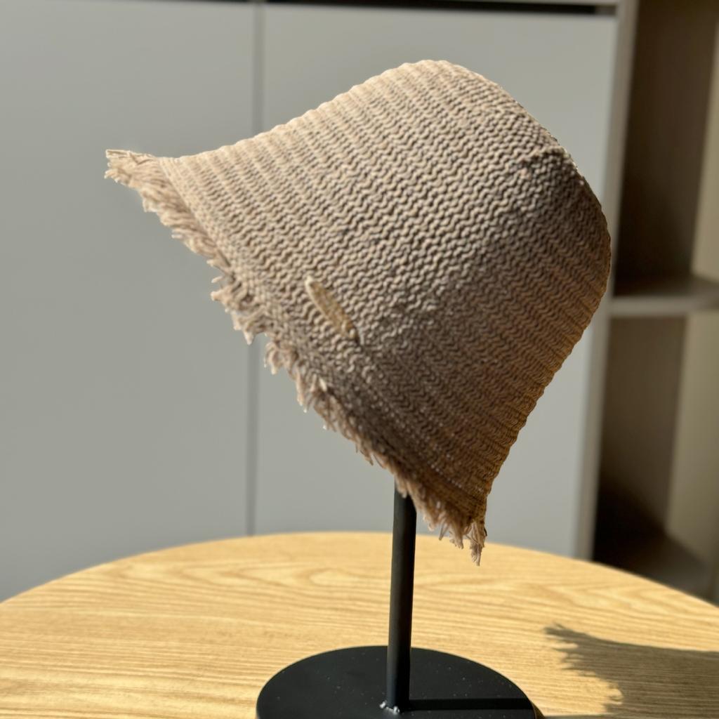 New Spring and Summer Hat Sun Hat Woven Seaside Bucket Hat Breathable Bucket