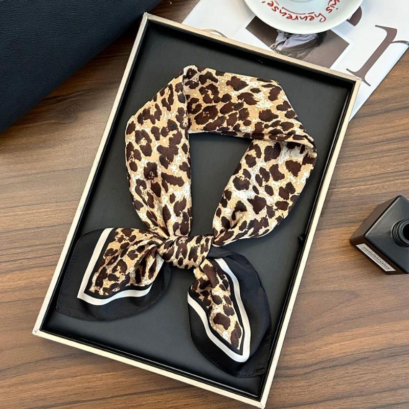 Polka Dot Silk Scarf Square Scarf High-end New Versatile Decorative Scarf Scarf Scarf Neck Cashew Flower Scarf Shawl Can Be Used As a Tube Top