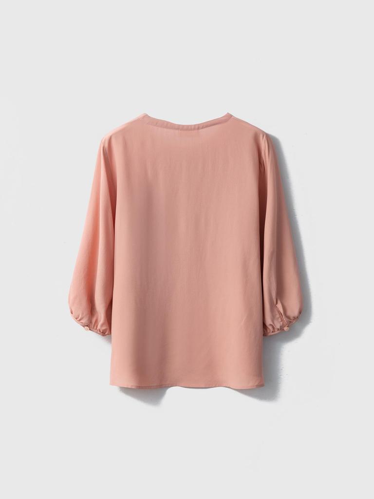 Women's Solid Color 100% Mulberry Silk Double Georgette Lantern Sleeve Top with Round Neck and Side Slits.