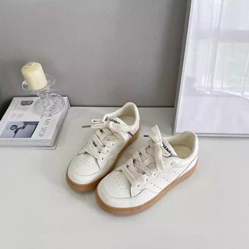 Casual Versatile Board Shoes Women's 2025 New Autumn Thin-soled Flat-bottomed Breathable Korean Round Head Sports Ins Little White Shoes