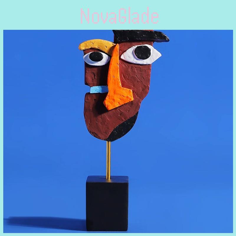 Abstract Face Sculpture Resin Art Modern Home Decor For Coffee Shops And Galleries