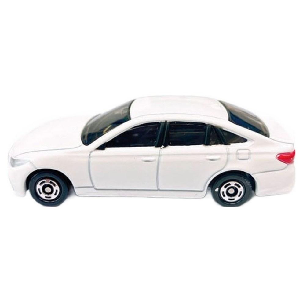 Tomica Toyota Crown Diecast Model Car, Single Pack