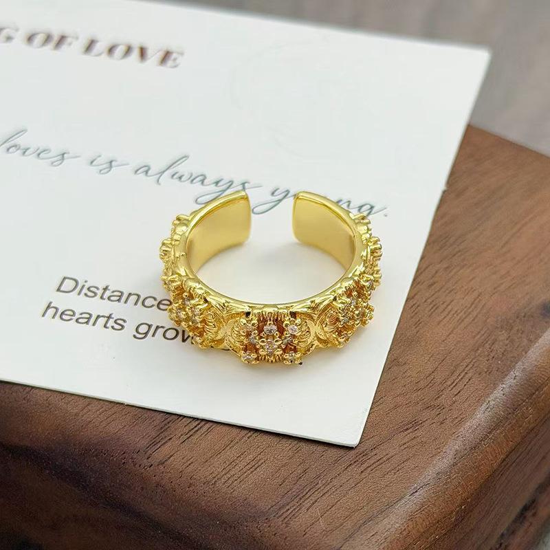 Flowers Like Brocade Medieval Vintage Court Style Light Luxury Temperament Zir*****Pen Ring Niche Design Ring