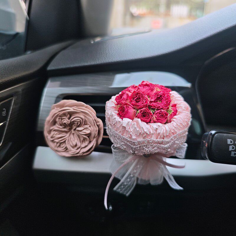 Car Air Freshener Rose Eternal Flower Bouquet Air Vent Decoration Aroma Diffuser Stone Car Fragrance Ornament High-End Gift
