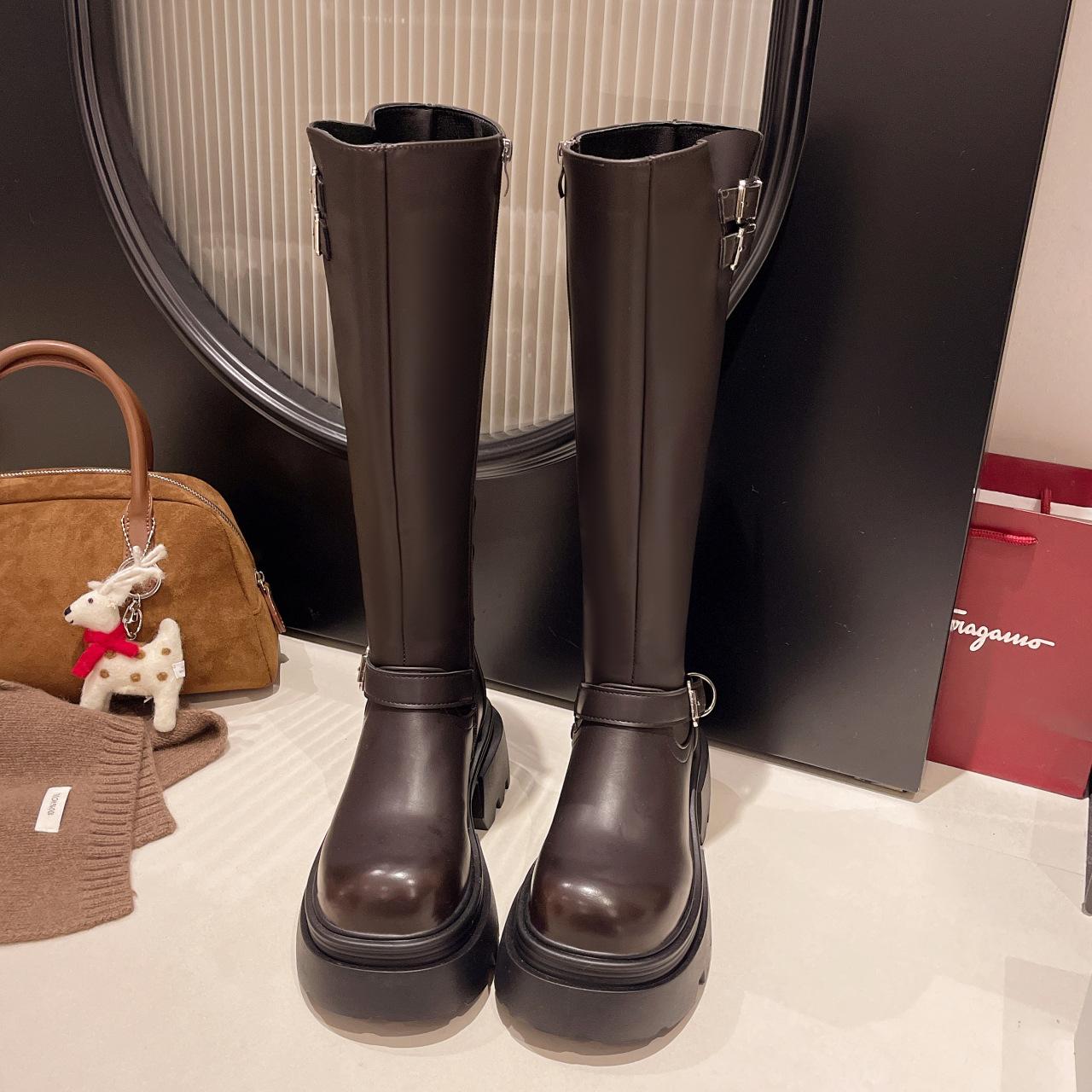 

Высокие рыцарские сапоги женские осень 2025 новые толстый каблук толстая подошва сапоги до колена пряжка ремня модные ботинки Мартин 40 коричневый