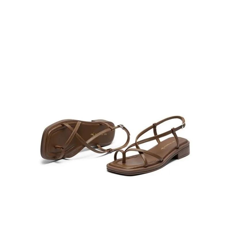 модные сандалии на толстой подошве для женщин — фото 6