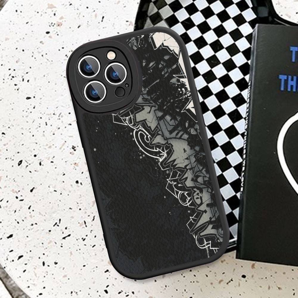 Coole Schwarze Graffiti Handyhülle Hartleder Für iPhone 16 15 14 13 12 Mini 11 14 Pro Max Xs X Xr 7 8 Plus Fundas