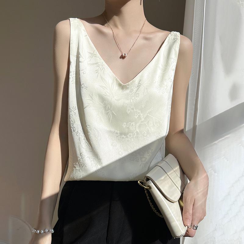 

3D Carved Mulberry Silk Camisole - Women s V-Neck Sleeveless Summer Top XXXL