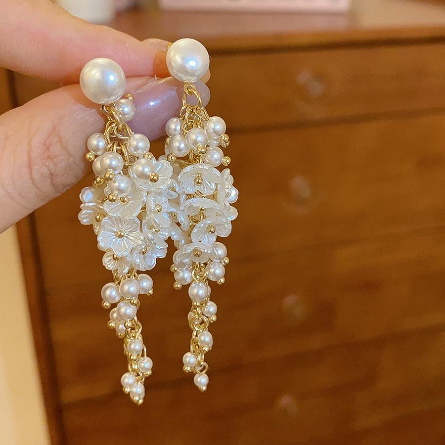 Mori Style Silver Needle Floral Glass Grape Tassel Earrings – Elegant High-End Design