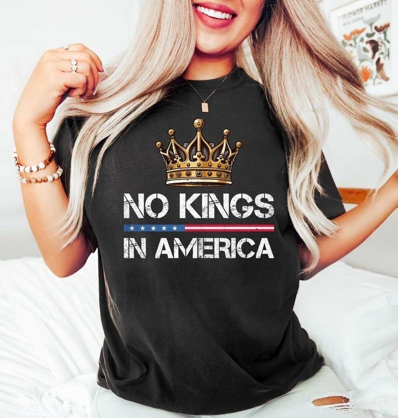 

No Kings in America Shirt Anti-Trump t-SHIRT Protest Democracy Tee Unisex T-Shirt M