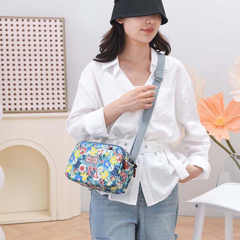 Printed Shoulder Bag Women's Lightweight Crossbody Bag Mother Bag