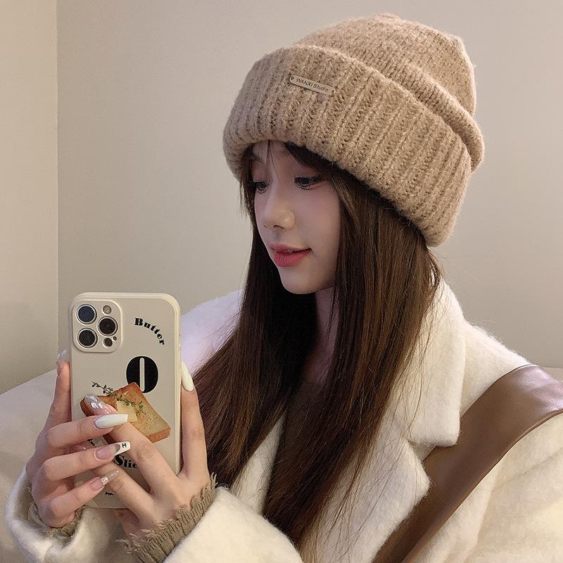 Women's Autumn and Winter Metal Standard Knitted Hat Loose Thickened Wool Hat