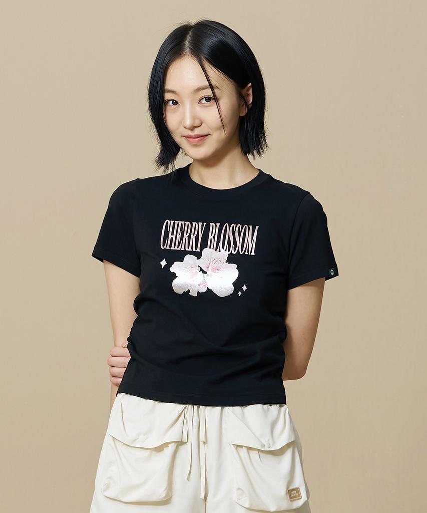 BBC EARTH W Cherry Blossom Short Sleeve T-Shirt_Black
