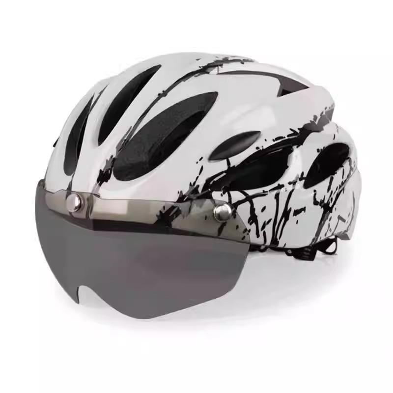 Bike Safety Helmets Men Mountain Bike Road Bike Roller Skating Bike Breathable Helmets Women Cycling Gear Motorcycle