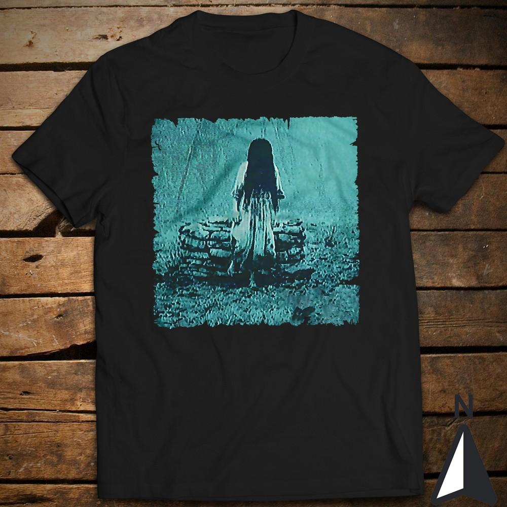 

Samara From The Well Classic T-Shirt The Ring Ringu Naomi Watts Martin Henderson Unisex T-Shirt XXXXL