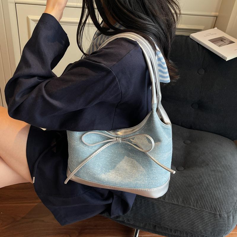 Lässige Denim-Achseltasche Damen neue Mode College-Stil Tragetasche Splicing Umhängetasche