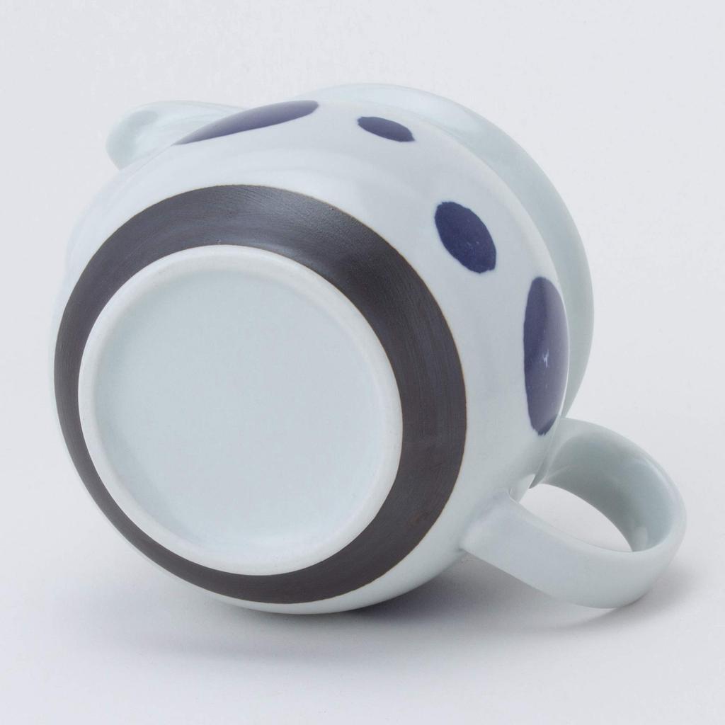 Hasami ware teapot with a round pattern and line pattern (super stainless steel with tea strainer), approximately 450ml capacity, made in Japan,