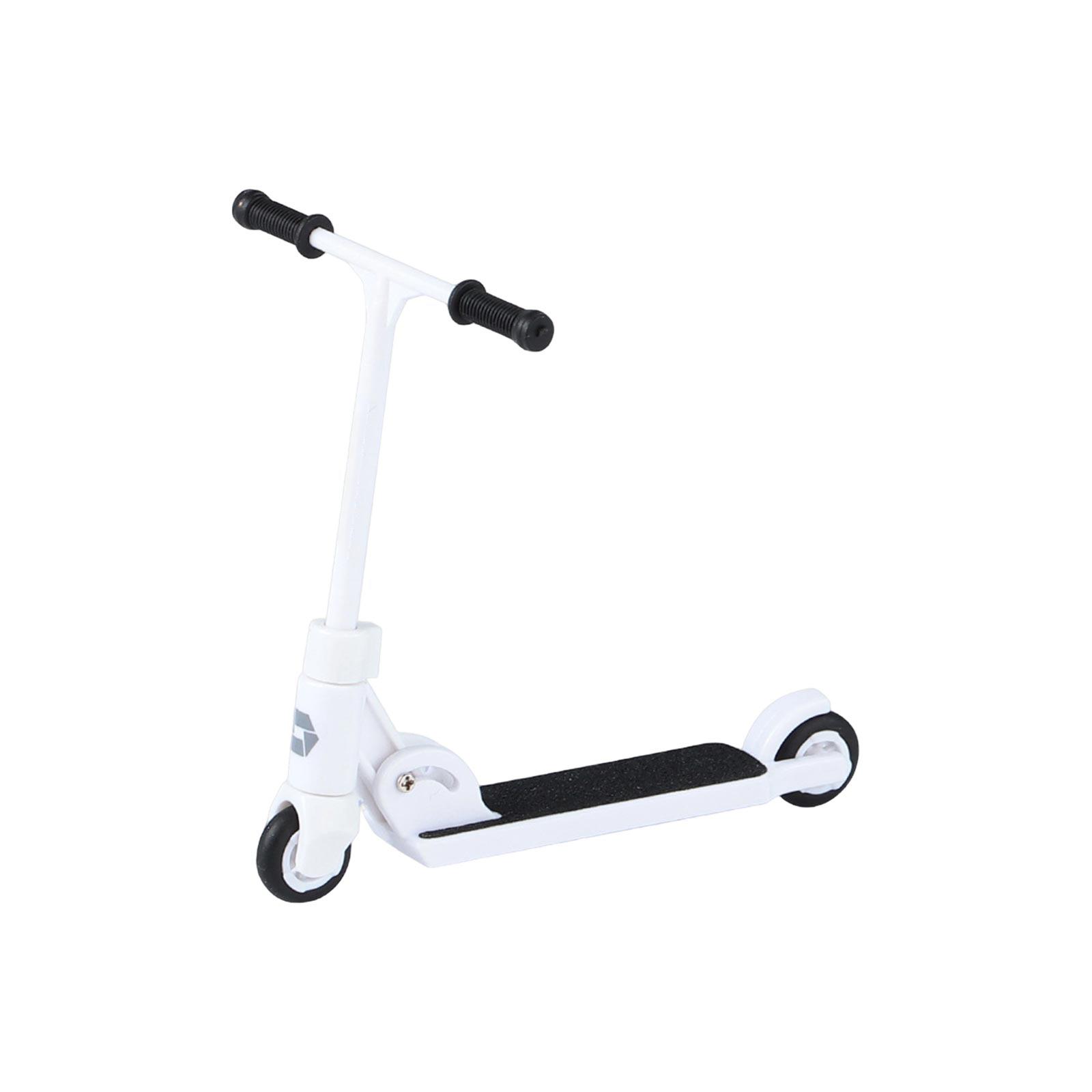 Настольная распаковка Детский педальный самокат-скейтборд One Size белый