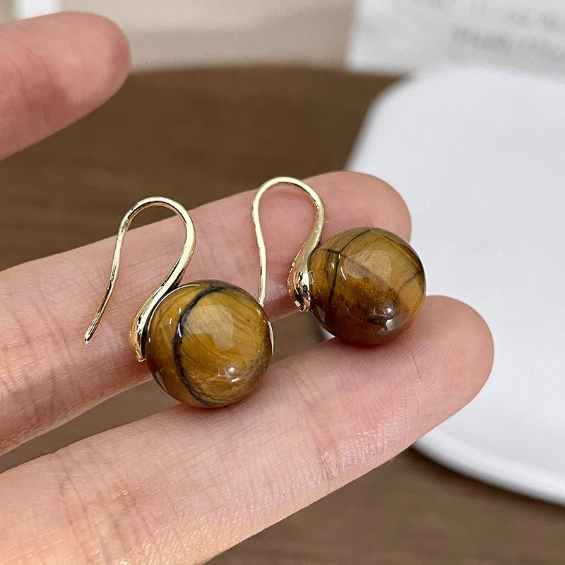 Natural tiger's eye stone series stud earrings for women Maillard exquisite retro earrings niche light luxury high-end temperament earrings