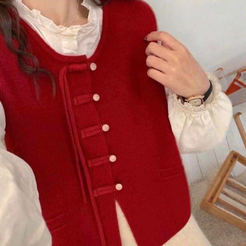 Light Luxury Ribbon Buckle Knitted Vest for Autumn and Winter, Niche Layering and Versatile Sweater Vest