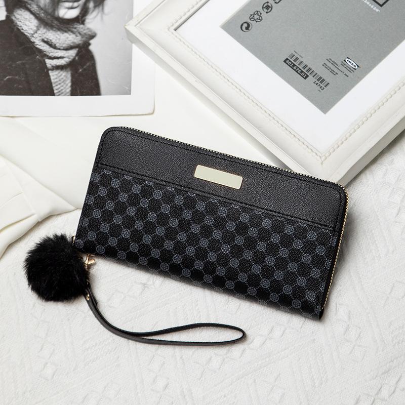 

Женский длинный двухслойный кошелек с цветными блоками, летний новый, персонализированный, с меховым помпоном, клатч для нескольких карт