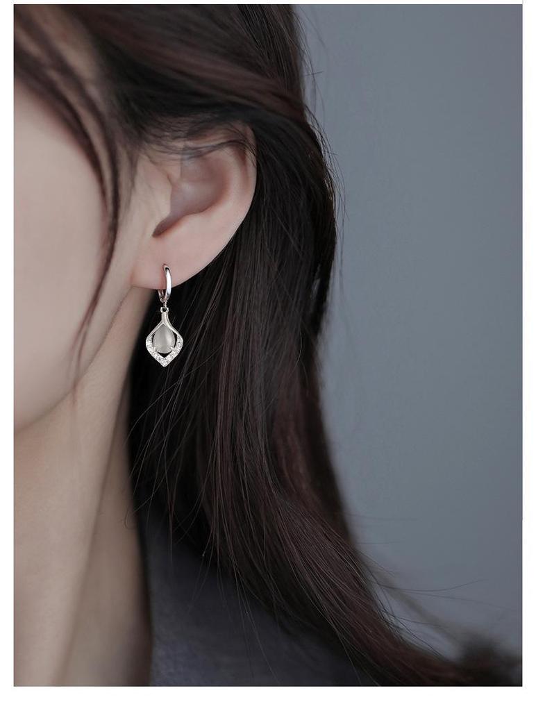 925 Sterling Silver Angel Teardrop Earrings for Women, High-End Niche Light Luxury with Cat's Eye Stone.