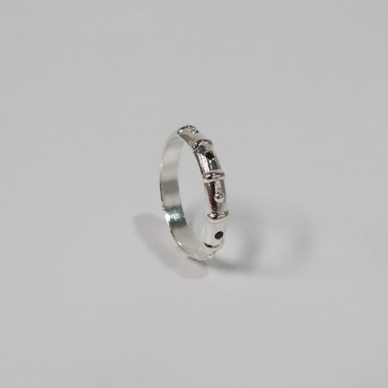 M.M.E mme_black . 26