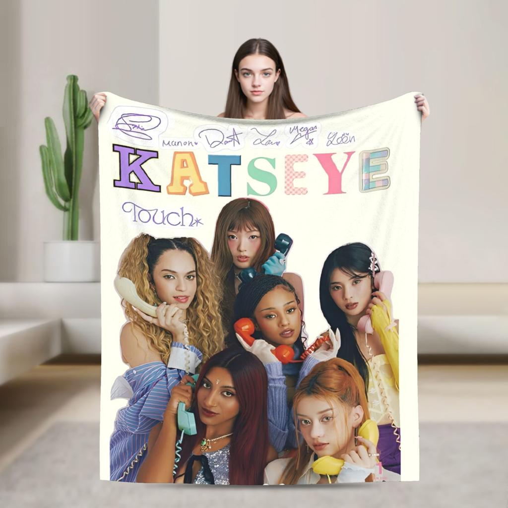 Katseye Kpop Knitted Blankets Fleece Sophia Lara Megan Ultra-Soft Throw Blankets for Car Sofa Couch Bedspread