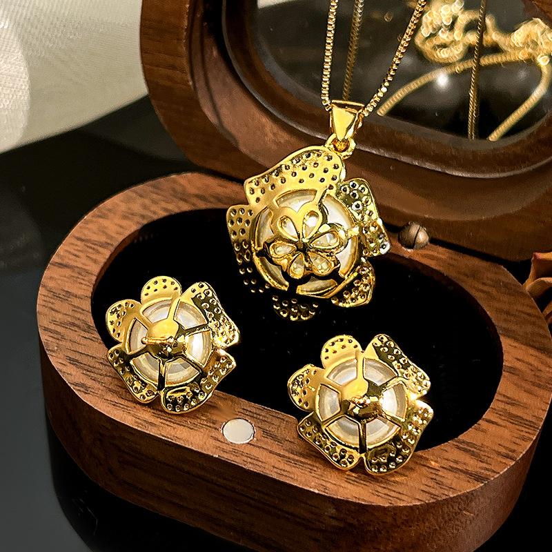 Jewelry Pearl Set Necklace Earrings Jewelry Women'S Australian White Bead Pendant Earrings Premium Sense