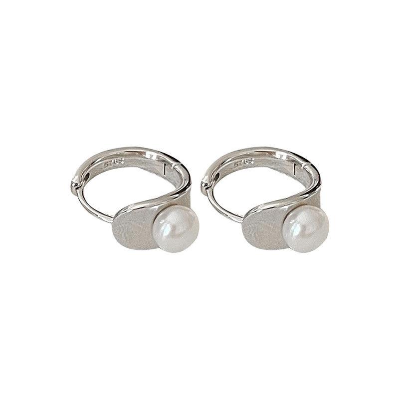 Pearl Ear Ring Women's Year New Trend Ear Hole Ear Buckle Light Luxury Cold Wind Earrings