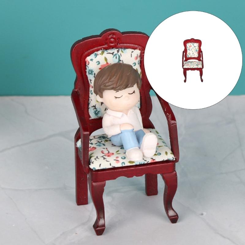 Conventional Style Seat For 1/12 Scale Arrangements Robust Plastic Build Precise Workmanship