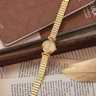 New Women's Fashion Versatile Round Dial Watch with Diamond Scale Steel Strap Quartz Watch High-end Gift Forfriends Holidaygif