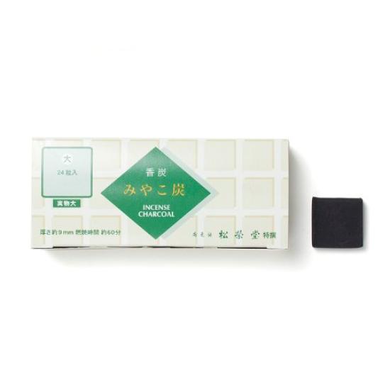 

Shoeido Incense Charcoal Miyako Charcoal B Size 24 Grains Green Box #750112 чорний
