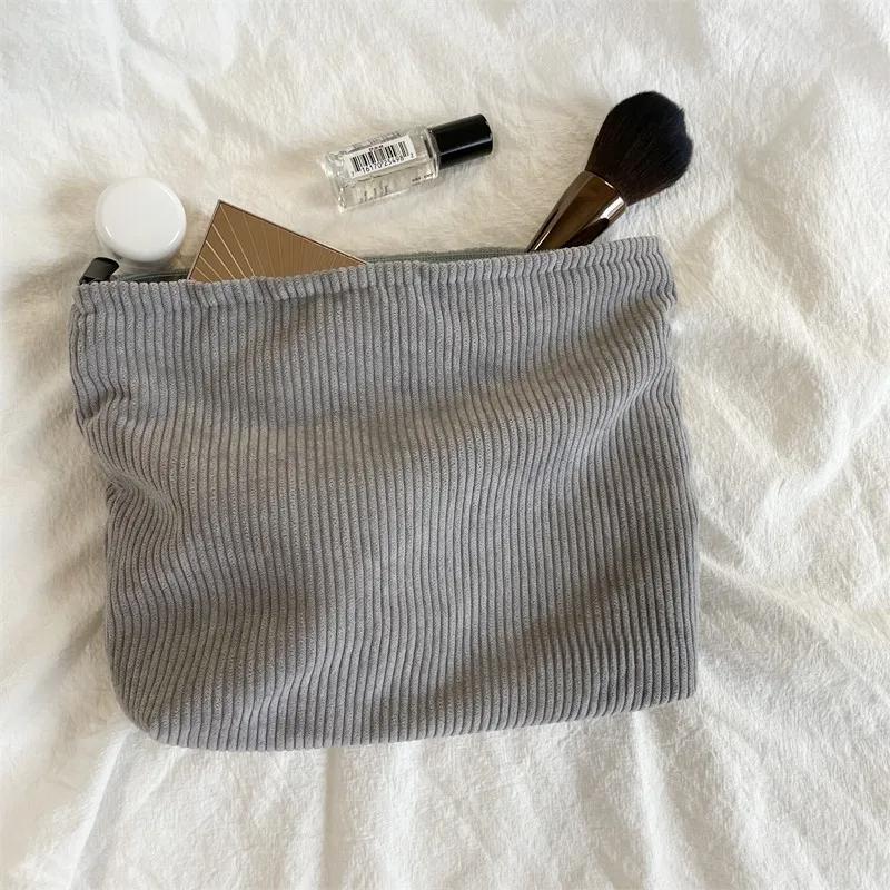 Corduroy Travel Cosmetic Bag Portable Makeup Storage Bag Purses Women Large Capacity Zipper Make Up Organizer Storage Clutch