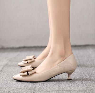 Damen Sommer Schuhe Damenschuhe 2025 Stiletto Spitz Niedriger Absatz Elegant mit Schleife Rabatt Bequemer Schuh Urlaub 39