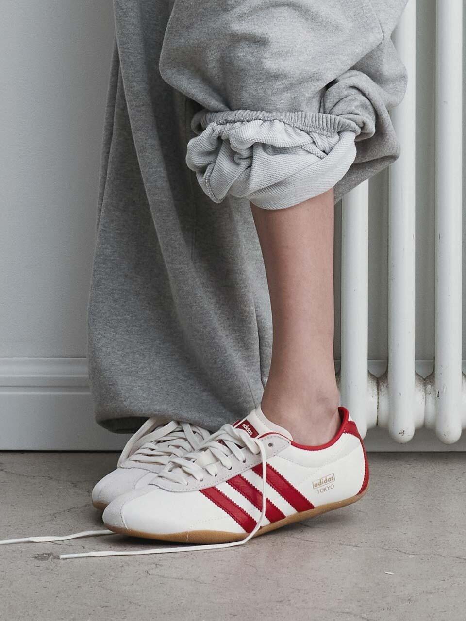 Adidas Токио Ж 235